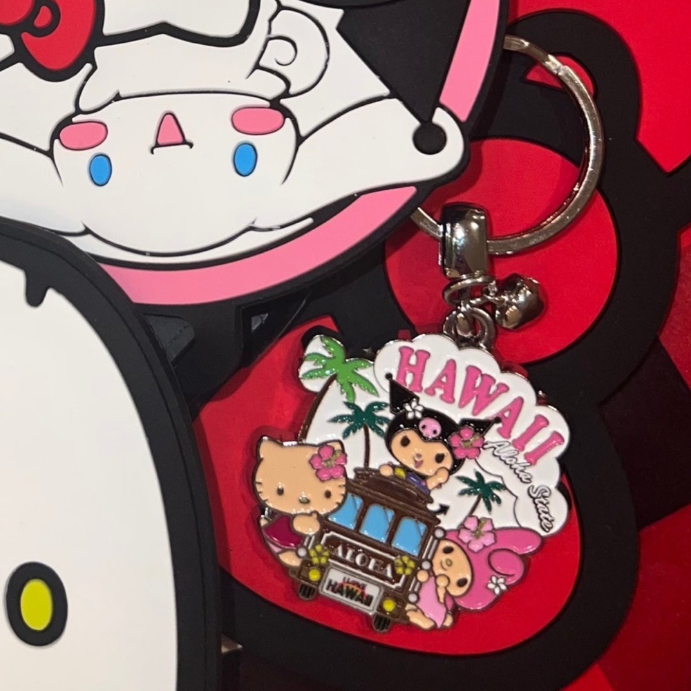Hello Kitty and Friends Hawaii Keychain